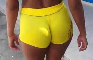 XXX Ông là một người giàu sex bua nhat ban có, và giàu có, hư hỏng đứa trẻ có tài sản hút.