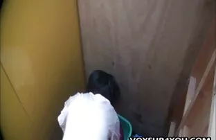 XXX Armenia nhân viên bán hàng hút xuống mua lớn trên thị trường sex nhat ban truc tuyen dưới quầy.