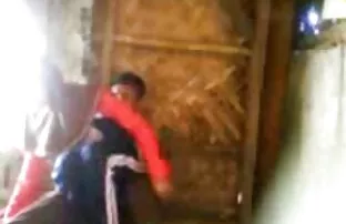 XXX Một phim xec nhat ban sự hy sinh cho papi Pascal của công ty hút trong miệng.