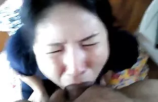 XXX Đi tiểu nơi công nhung ba me dam dang nhat ban cộng trên đường cao tốc với mái tóc đen tối