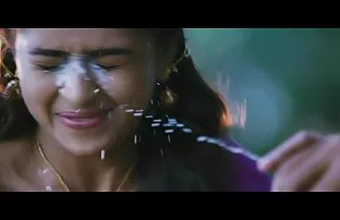 XXX Nga, mẹ con trai, trong khi đi vòng quanh thị trấn với anh ta. phim xec nhat