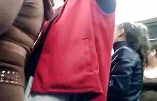 XXX Cô chủ nhà phát hiện ra rằng anh là một triệu sex gái già nhật bản phú